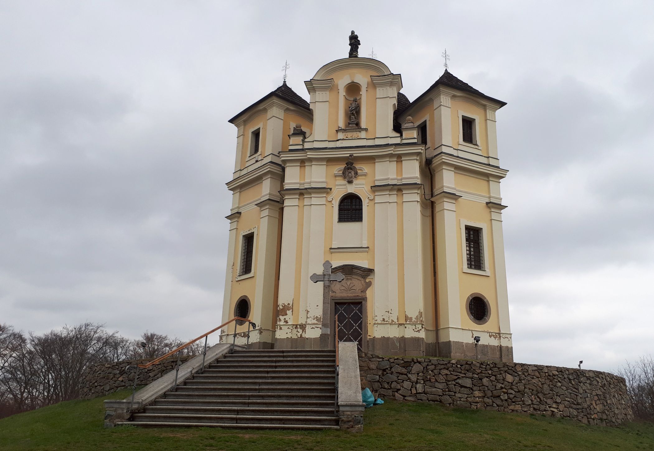 Barokní perla - kostel Maková