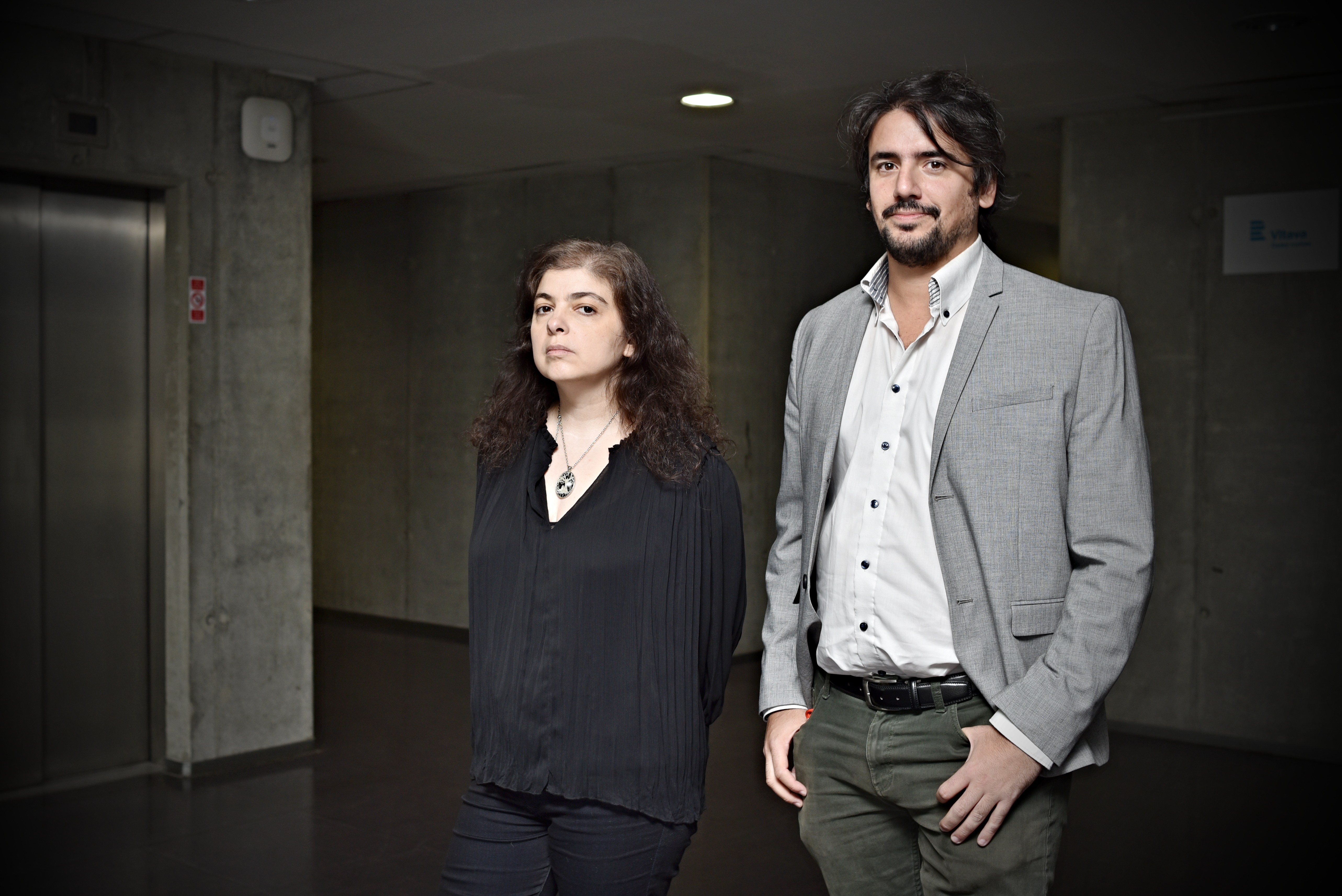 Prozaička a novinářka Mariana Enriquez a básník Juan Pablo Bertazza