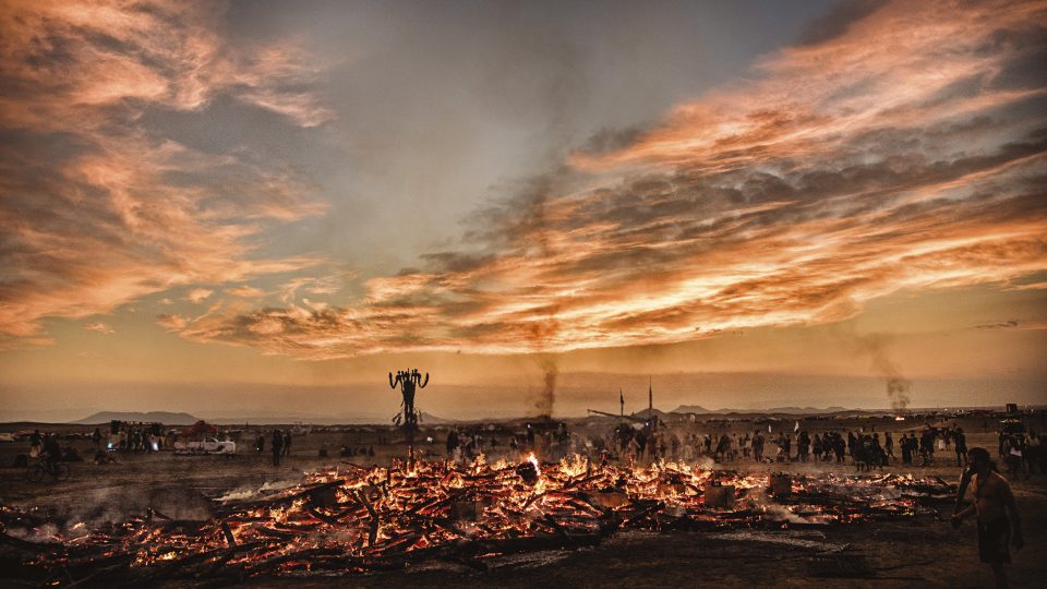 Marek Musil: World On Fire (festival Burning Man)