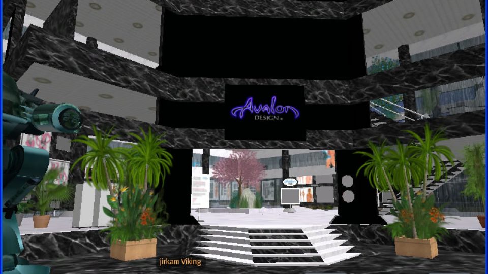 Second Life - obchodní dům plný doplňků pro avatary