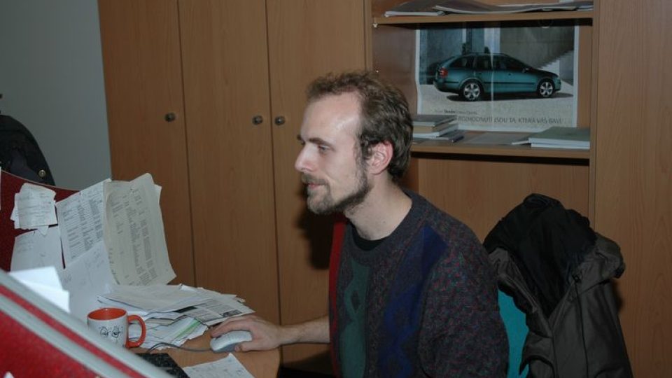 Filip Zvolský - redaktor zpravodajství, autor pořadu o divadle Semafor (vysílaný v rámci pořadu Divadlo Noc každou první neděli v měsíci)