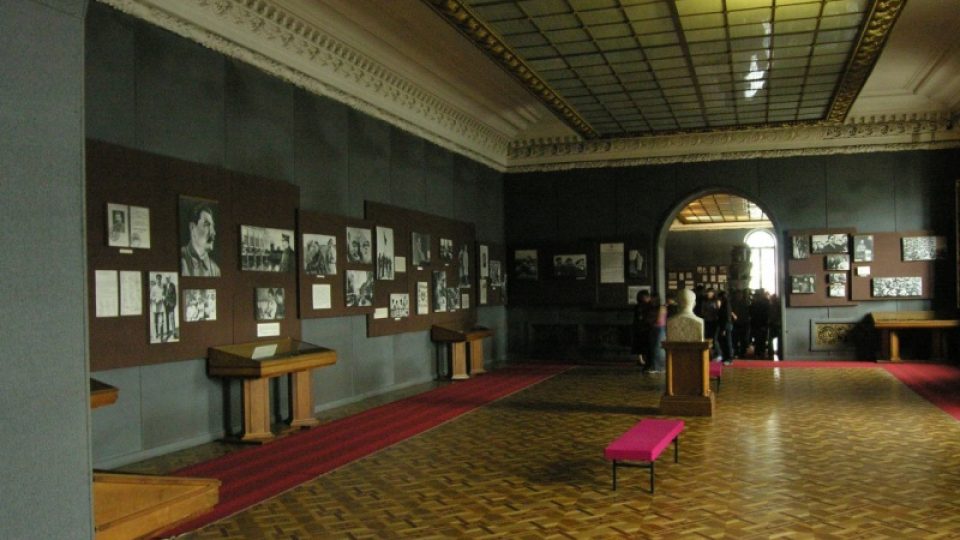 Stalinovo muzeum funguje i dnes ( Gori )