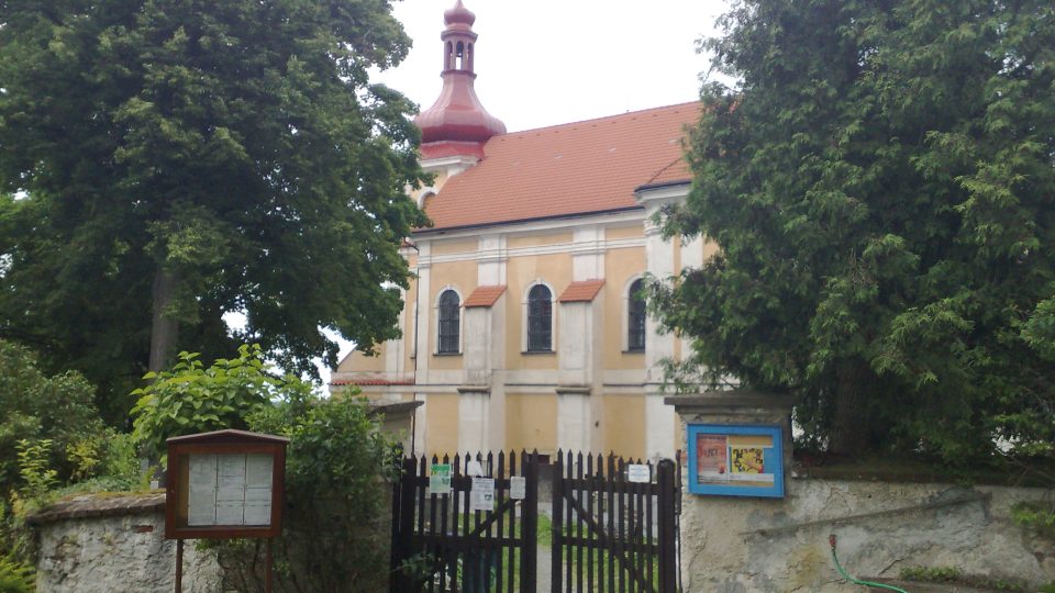 Toulky - Běstvina, kostel Sv. Jana Křtitele
