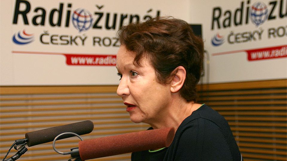 Oblíbená divadelní a televizní herečka  Hana Maciuchová