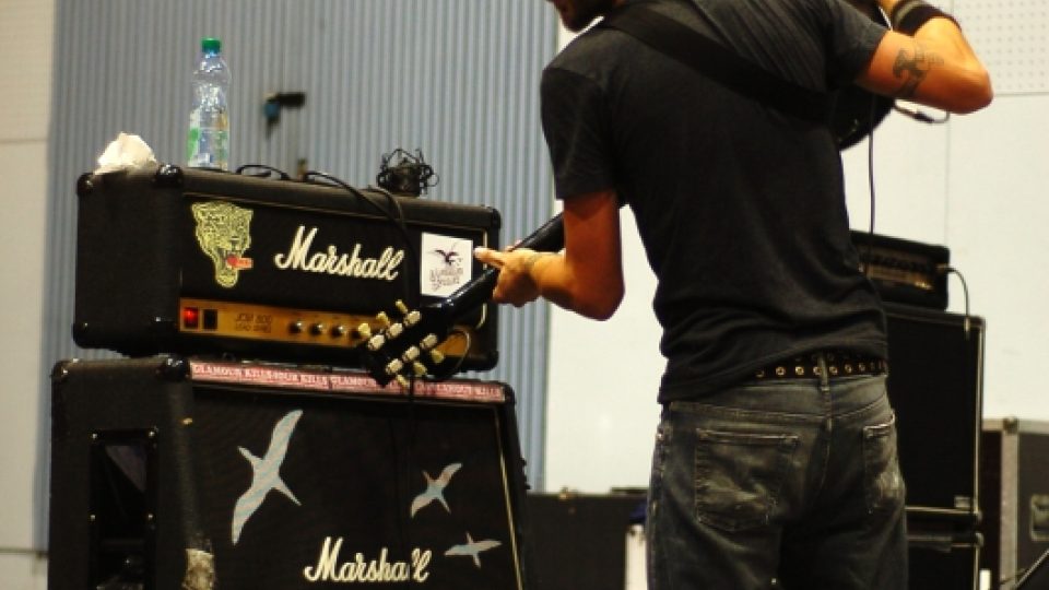 Radio Wave Live Sessions - Landmine Spring 00791685.jpeg