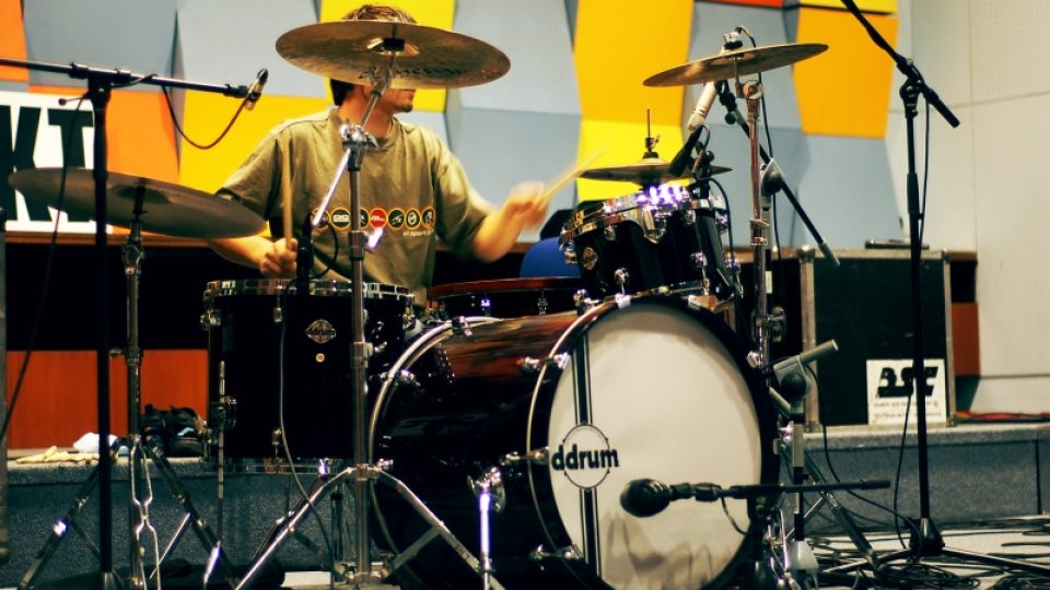 Radio Wave Live Sessions - Landmine Spring 00791709.jpeg