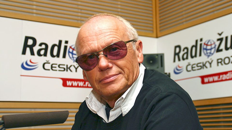 zpěvák a tanečník Jiří Korn