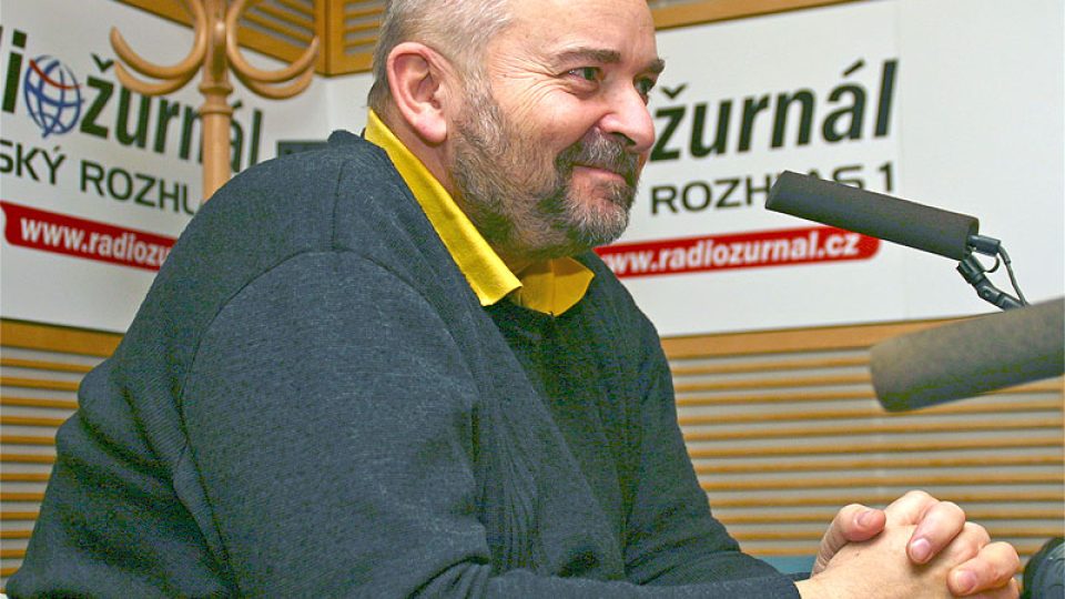 moderátor Jan Burian