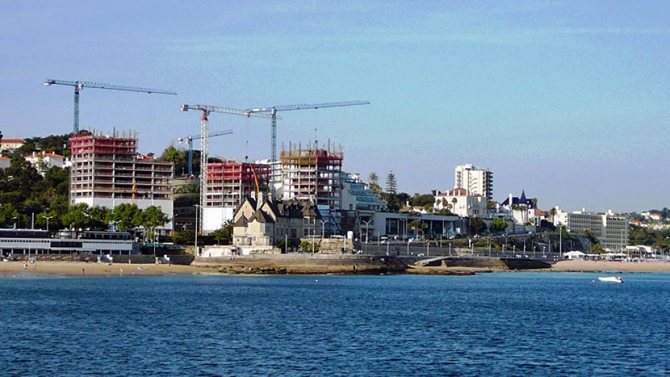 Cascais nevypadá zrovna jako vesnice