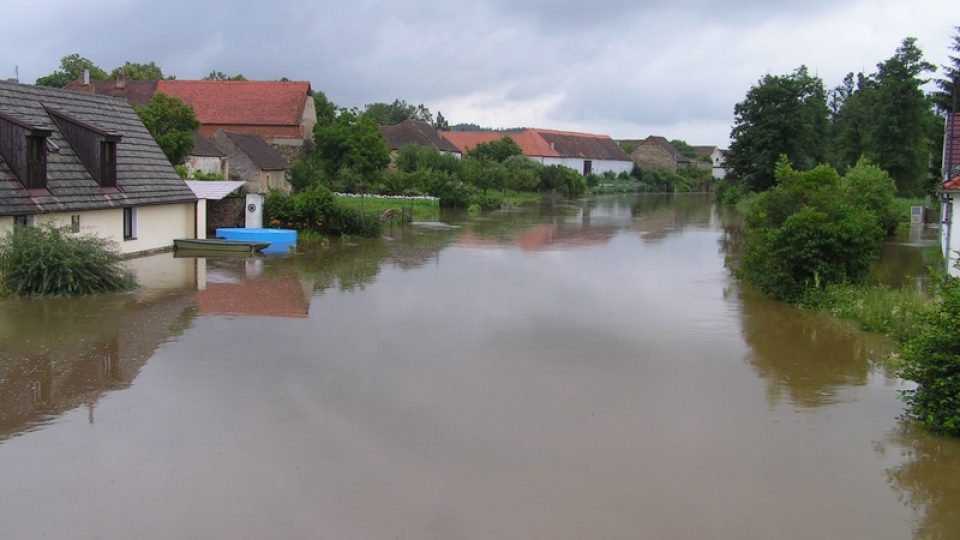 Rozvodněná Blanice v Putimi