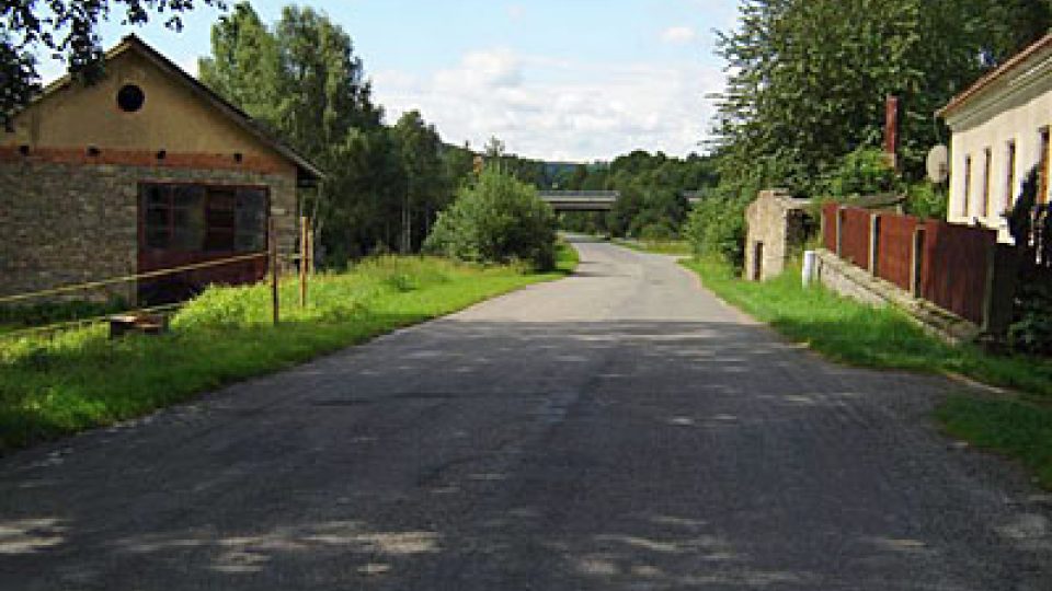 Dálniční most u Slavníče