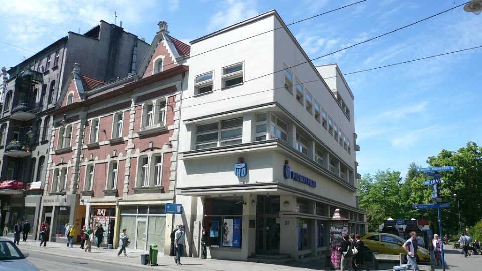 Obchod s hedvábím (1922), Gliwice, architekt E. Mendelsohn