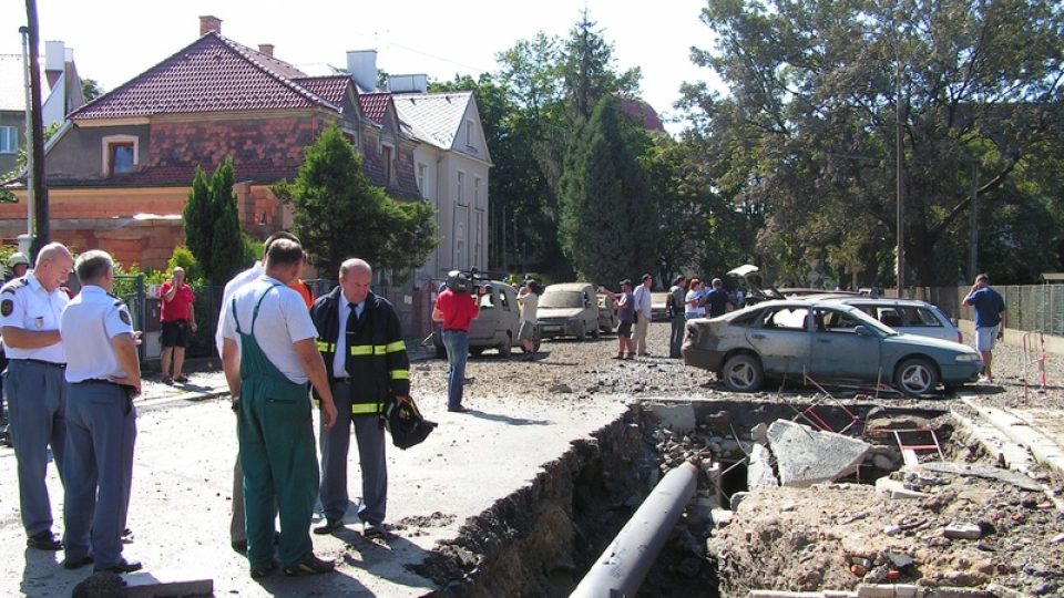 Výbuch parovodu v centru Českých Budějovic