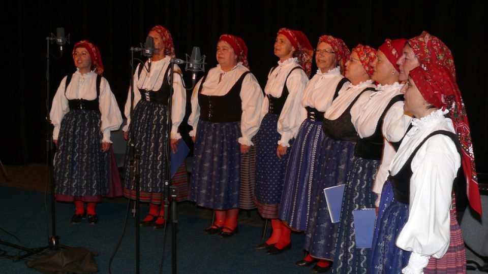 Folklorní soubor Úsvit přiblížil letní a podzimní lidové tradice