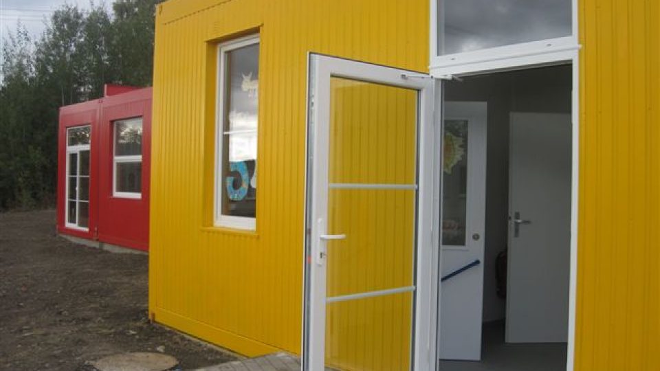 V Rychnově u Jablonce nad Nisou otevřeli první kontejnerovou školku na severu Čech