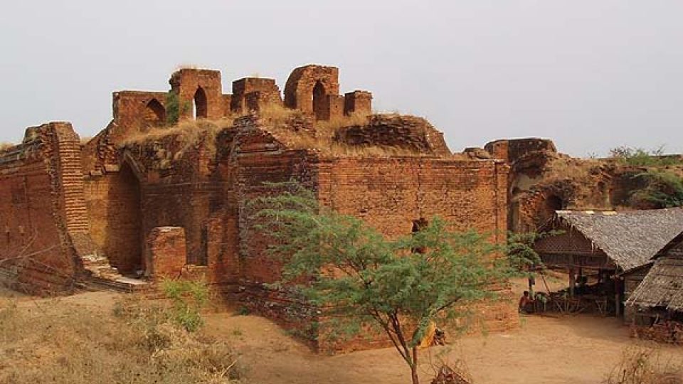 Relativní ticho Starého Baganu Relativní ticho Starého Baganu