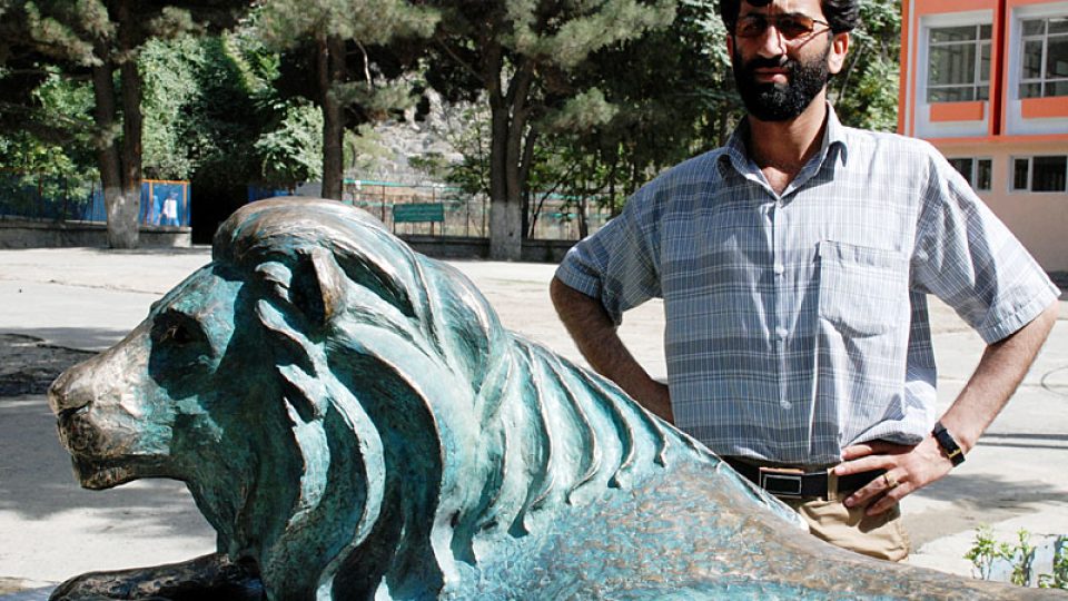 Ředitel kábulské zoo Aziz Gul Sahib