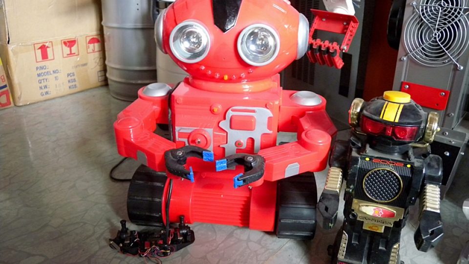 S mikrofonem za Robotmanem 01015061.jpeg