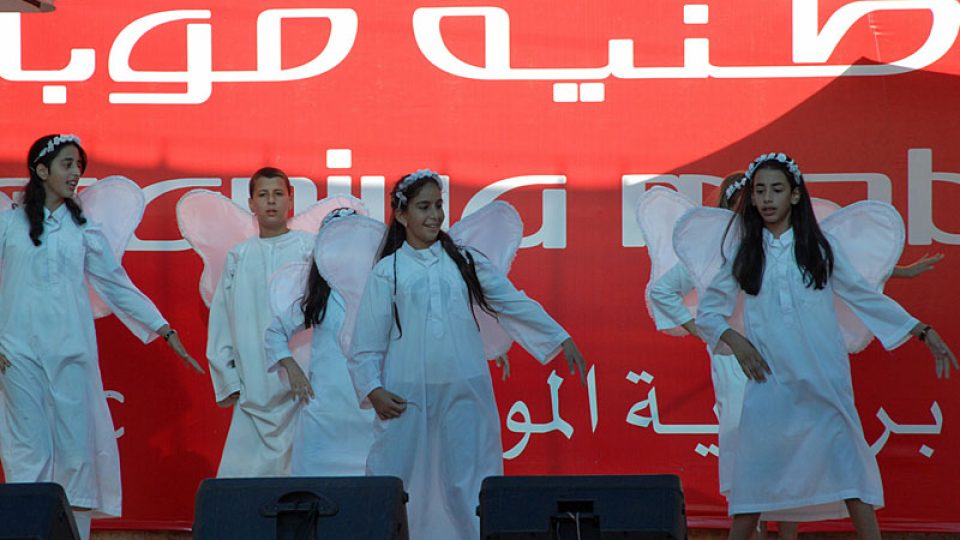 Taneční soubor z palestinského Tajbe