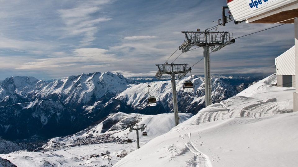 Alpe d'Huez je jedním z nejoblíbenějších horských středisek ve Francii