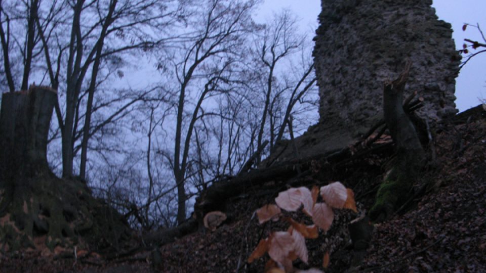 Dolní hrad Pustého hradu u Zvolena, zámek a pasování rytířů a dvorních dam v prosinci 2009