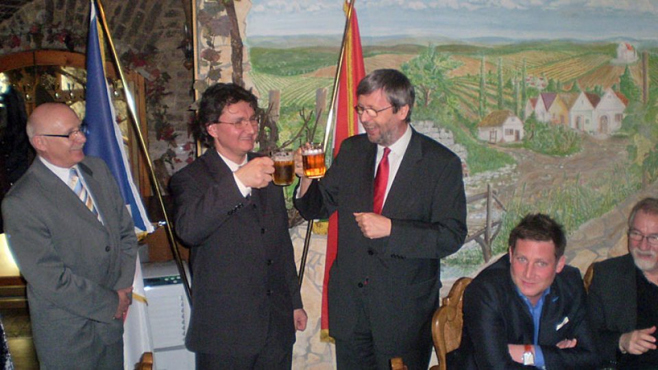 Imre Martin (uprostřed) a Jaromír Plíšek (vpravo)