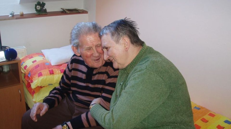 Ve Zlosyni na Mělnicku se starají o lidi postižené Alzheimerovou chorobou