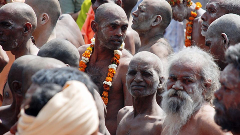 Svatí muži v Haridwaru