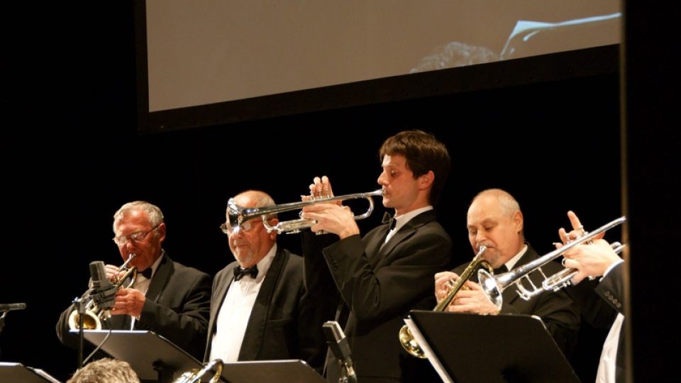 Rozhlasový swingový orchestr a jeho hosté aneb 65 let na jihočeské vlně