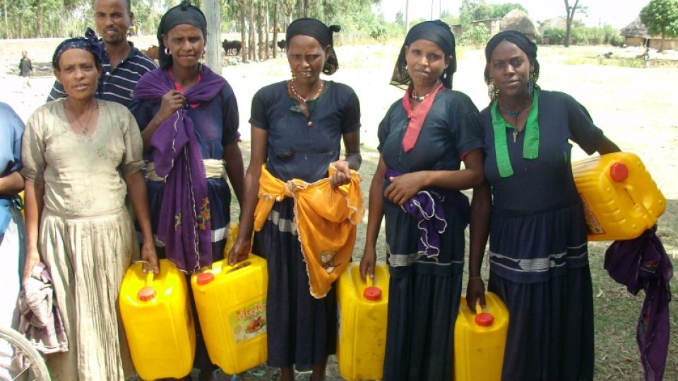 Humanitární pomoc v okrese Alaba – pitná voda a hygiena