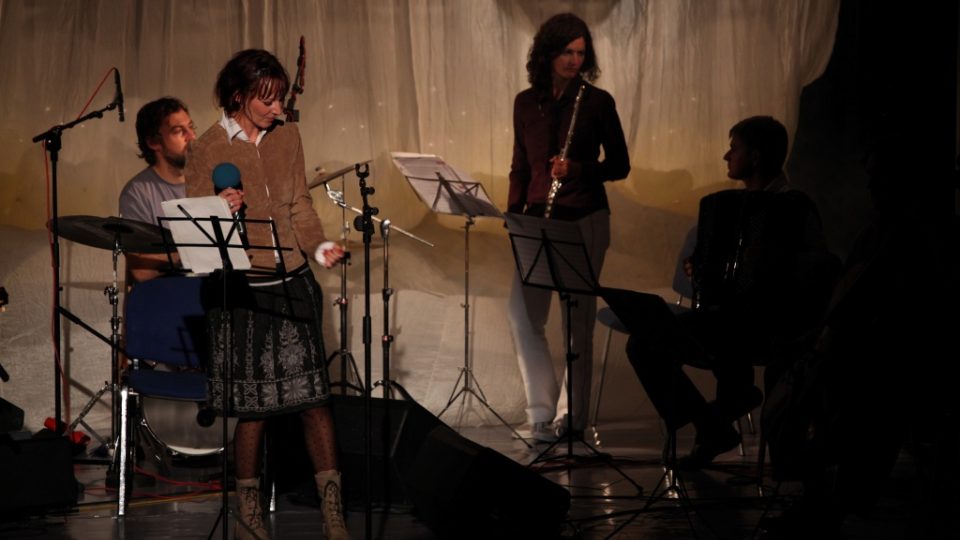 Slavnostní zahajovací večer festivalu Prix Bohemia Radio 2010 (Szidi Tobias)