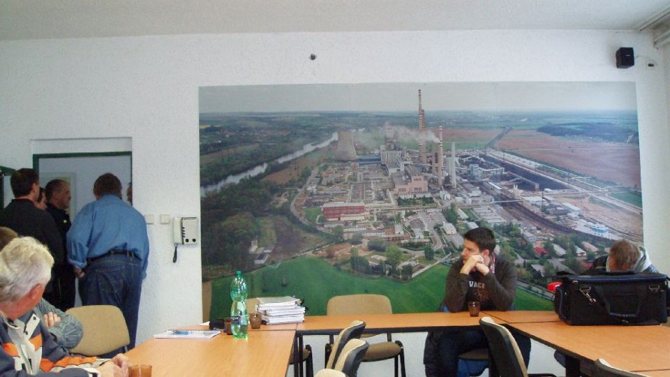 Odkaliště elektrárny Mělník v Horních Počaplech je v pořádku, nebezpečí nehrozí