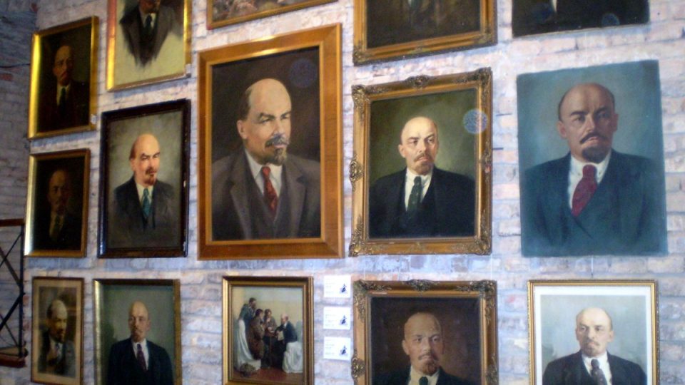Samí Leninové. Vůdce ruského proletariátu byl mimořádně oblíbeným tématem pro malíře