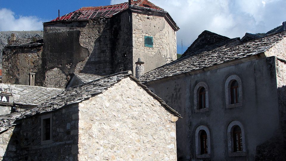 Historické budovy v centru Mostaru stále nesou známky války