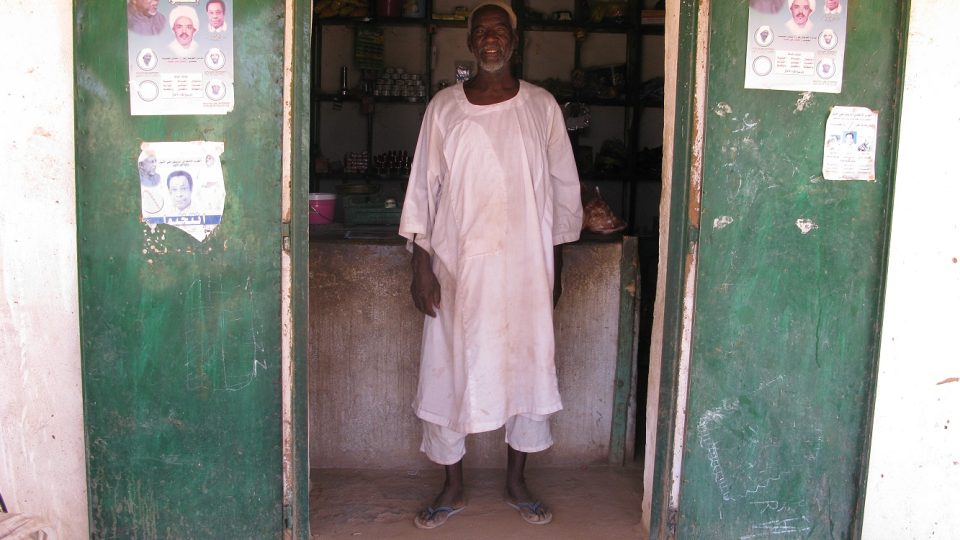 8. Obchod a jeho majitel ve Wad Ben Naga 8. Obchod a jeho majitel ve Wad Ben Naga