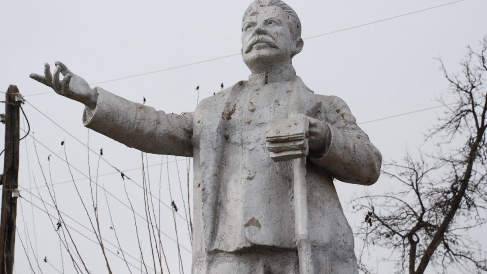 V tádžickém Istarafšanu jsou na svůj pomník Stalina hrdí