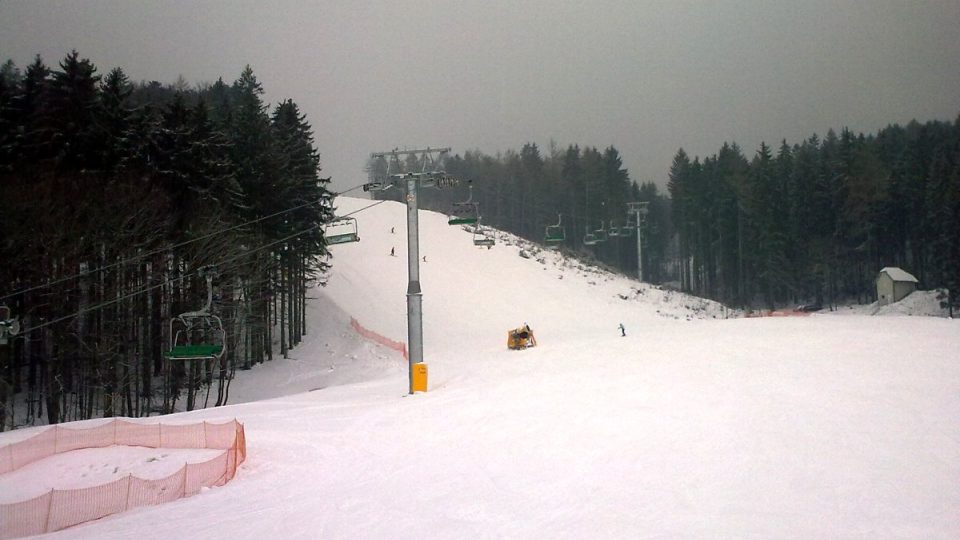 Nová sjezdová trať Mlýnice ve skiareálu Červená Voda je dlouhá přes 2 kilometry. Jejími dalšími přednostmi jsou členitost trati, dostatečná šířka i kvalitní úprava terénu