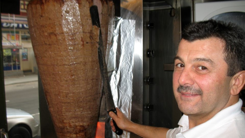 V restauraci Hasir denně ogrilují asi 60 kilo telecího masa