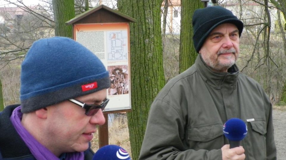 Vladimír Čech a Pavel Panoch natáčí ve Vraclavi Pardubická ohlédnutí