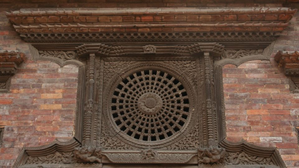 Okenní dřevořezba, Bhaktapur