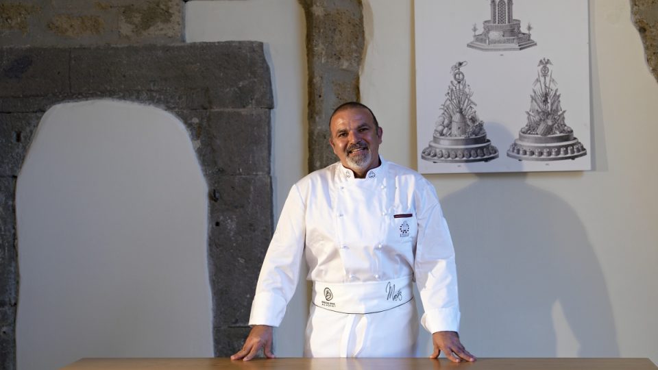 Zakladatel kuchařské školy Rossano Boscolo. Jeden ze čtyř bratrů spravujících rodinné hoteliérské impérium s dlouholetou tradicí