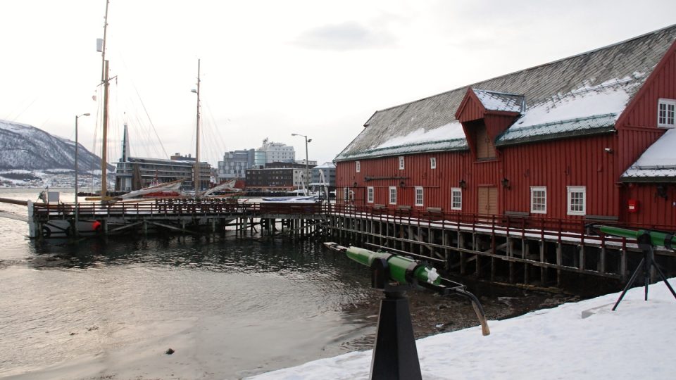 Polární muzeum v severonorském Tromso přibližuje mimo jiné i historii lovu tuleňů