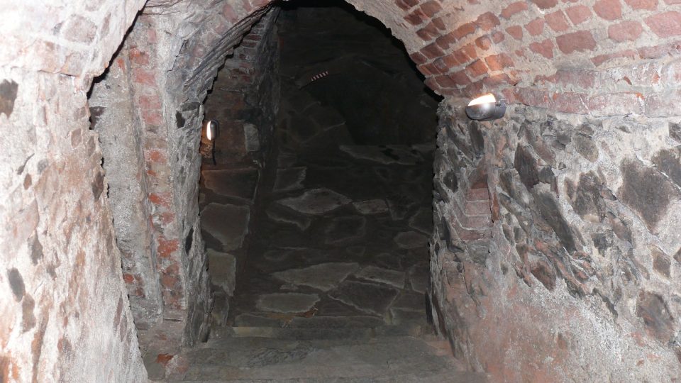 Podzemní chodby Týn
