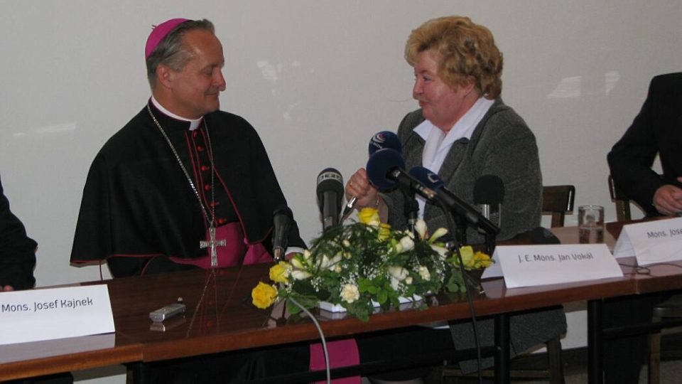 Natáčení rozhovoru se sídelním biskupem Janem Vokálem 