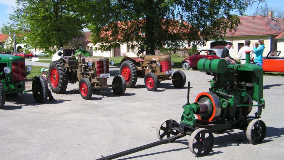 Výstava traktorů Mahouš