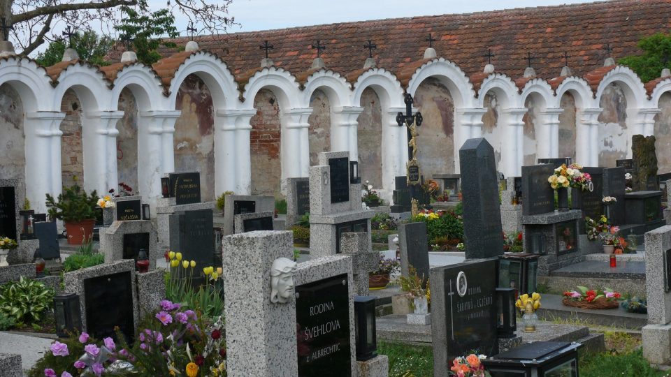 Hřbitov Albrechtice nad Vltavou V