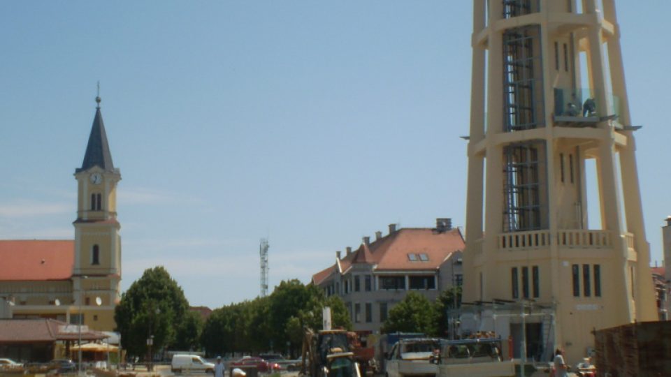 Centrum Siófoku uprostřed stavebního ruchu – na vodní věži bude restaurace