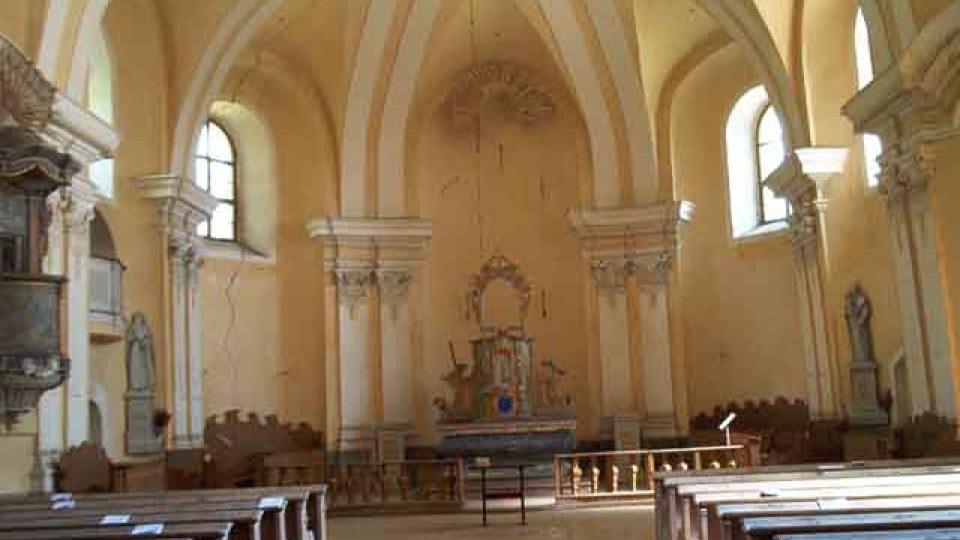 Interiér kostela sv. Anny na Andělské hoře