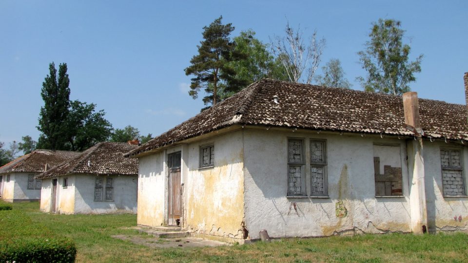 Chátrající budovy někdejší olympijské vesnice v Elstalu u Berlína