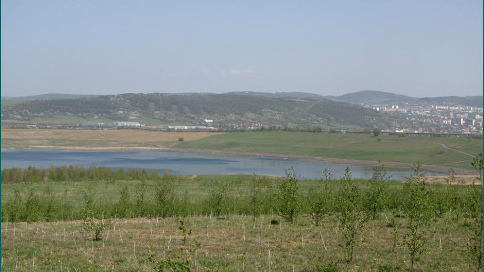 Jezero Milada u Chabařovic - rekultivace - pohled z jihu na východ